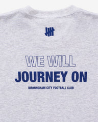UNDEFEATED X BCFC KRO1 S/S TEE - HEATHER GREY -
