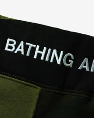BAPE GIANT 1ST CAMO WIDE FIT SWEAT SHORTS - GREEN