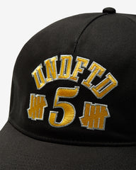 UNDEFEATED 5 SNAPBACK - BLACK -