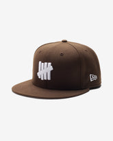 UNDEFEATED X NE ICON FITTED - BROWN