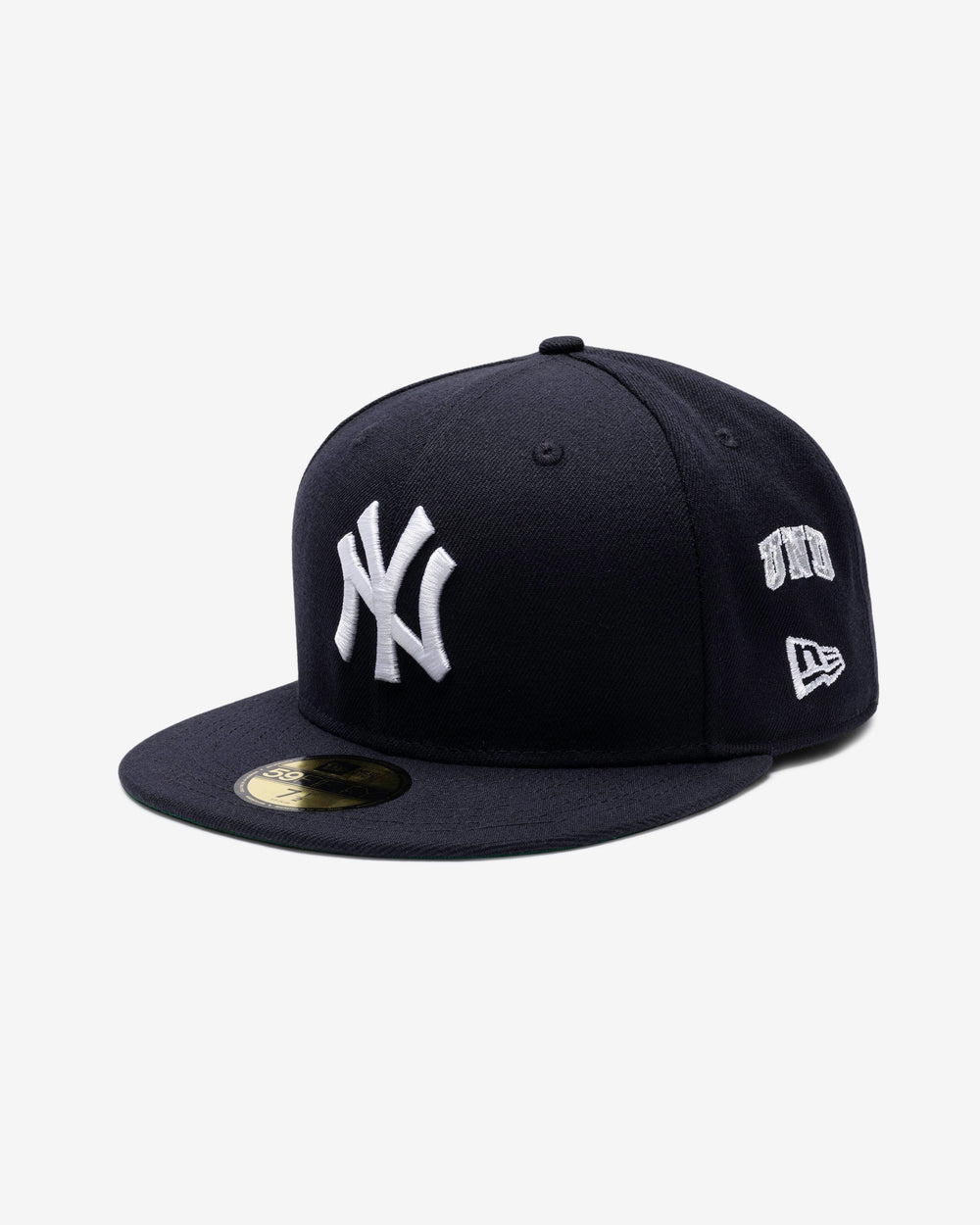 UNDEFEATED X NE X MLB FITTED - NEW YORK YANKEES -