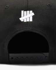 UNDEFEATED X BCFC NE OLD ENGLISH SNAPBACK - BLACK