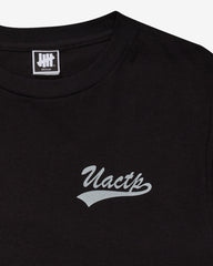 UACTP SCRIPT S/S TEE - BLACK