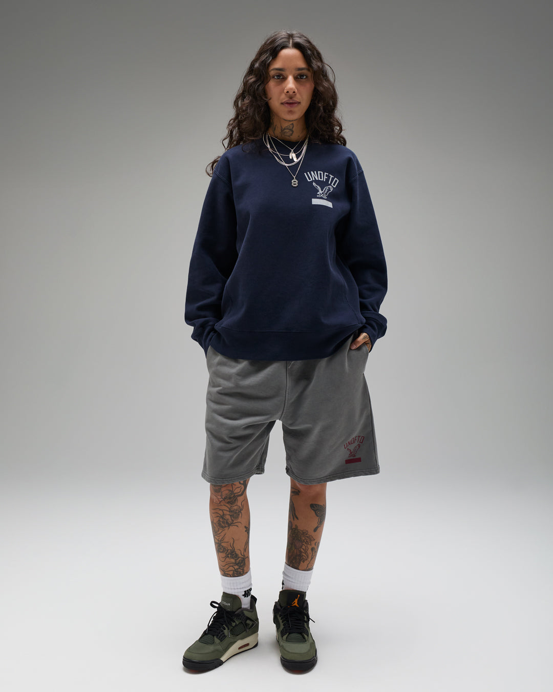 UNDEFEATED STATE CREWNECK - GREY
