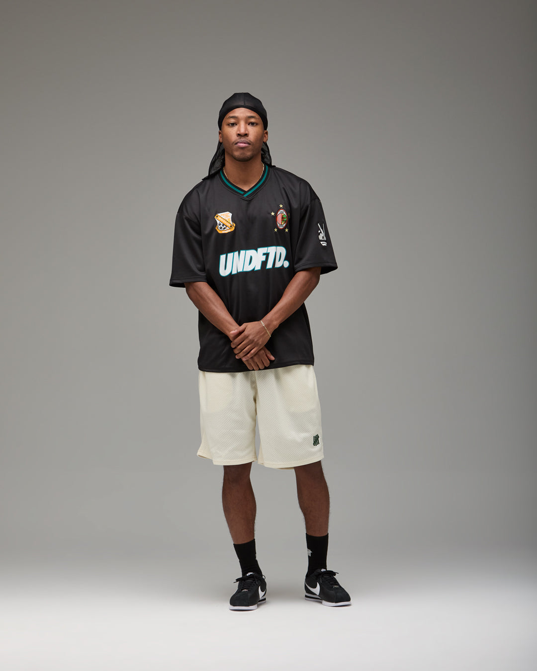 UNDEFEATED ICON HOOP SHORT - DARK NAVY