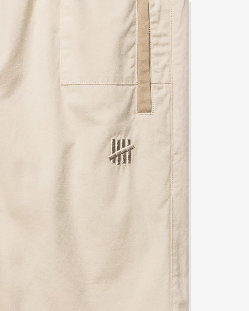 UNDEFEATED PATCHWORK SHORT - LIGHT TAN