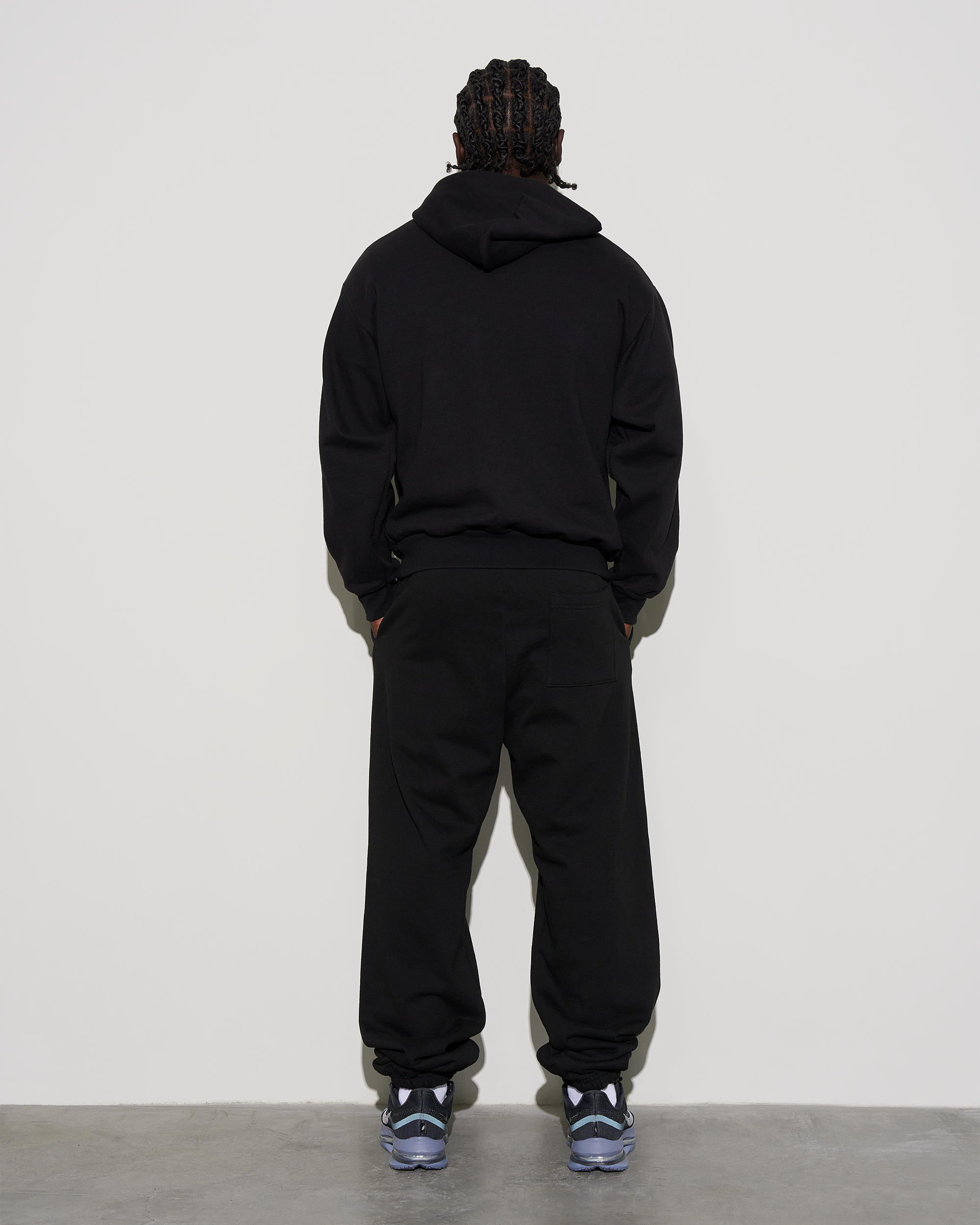 UACTP STENCIL TRAINING PULLOVER HOOD - BLACK -