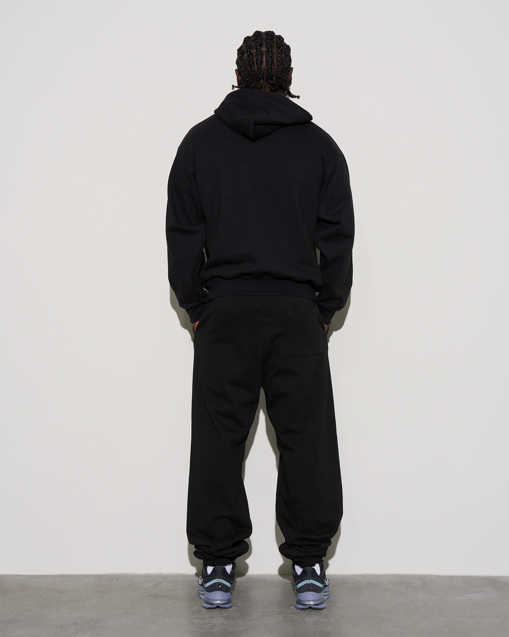 UACTP STENCIL TRAINING PULLOVER HOOD - BLACK -