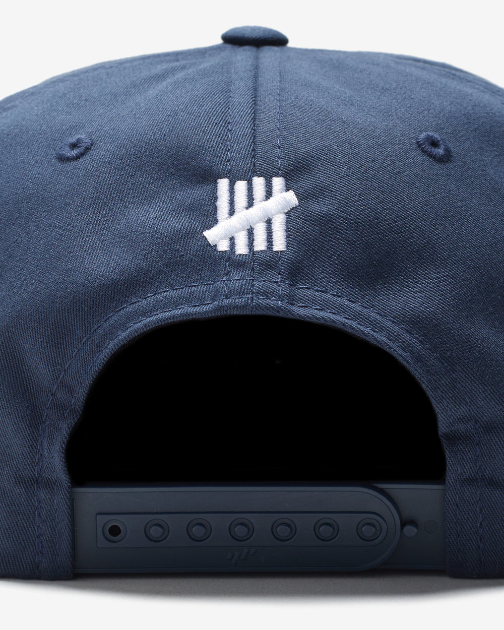 UACTP SAVERS SNAPBACK - NAVY