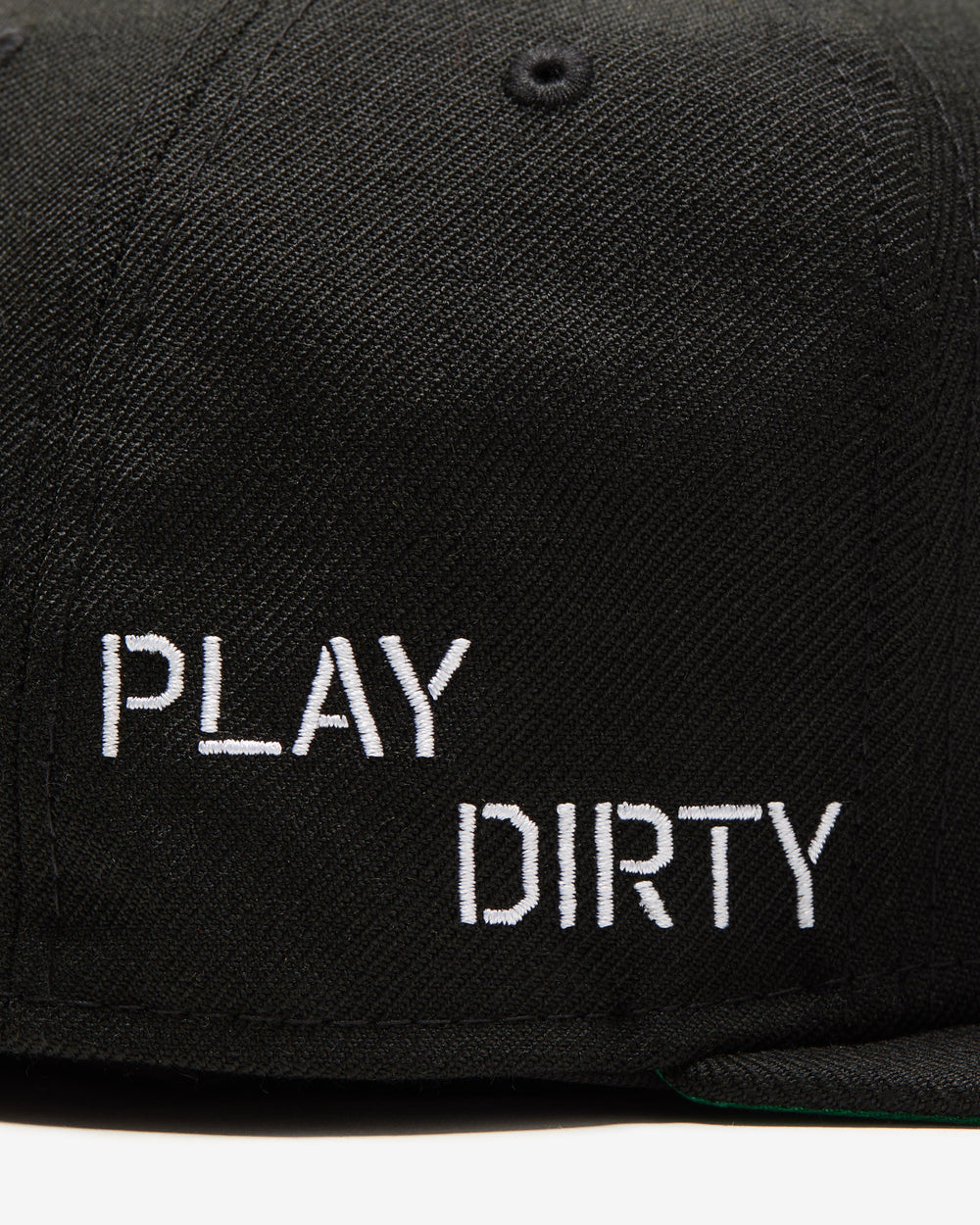 UNDEFEATED X NE ALL OVER FITTED - BLACK
