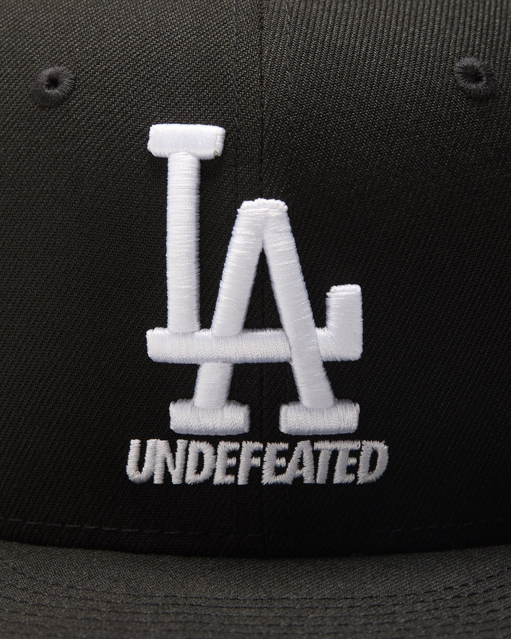 UNDEFEATED X NE X DODGERS STACKED LOGO FITTED - BLACK