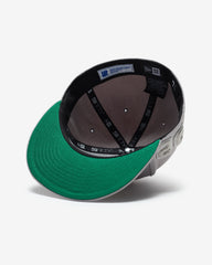 UNDEFEATED X NE MONOCHROME ICON FITTED - MEDIUM GREY