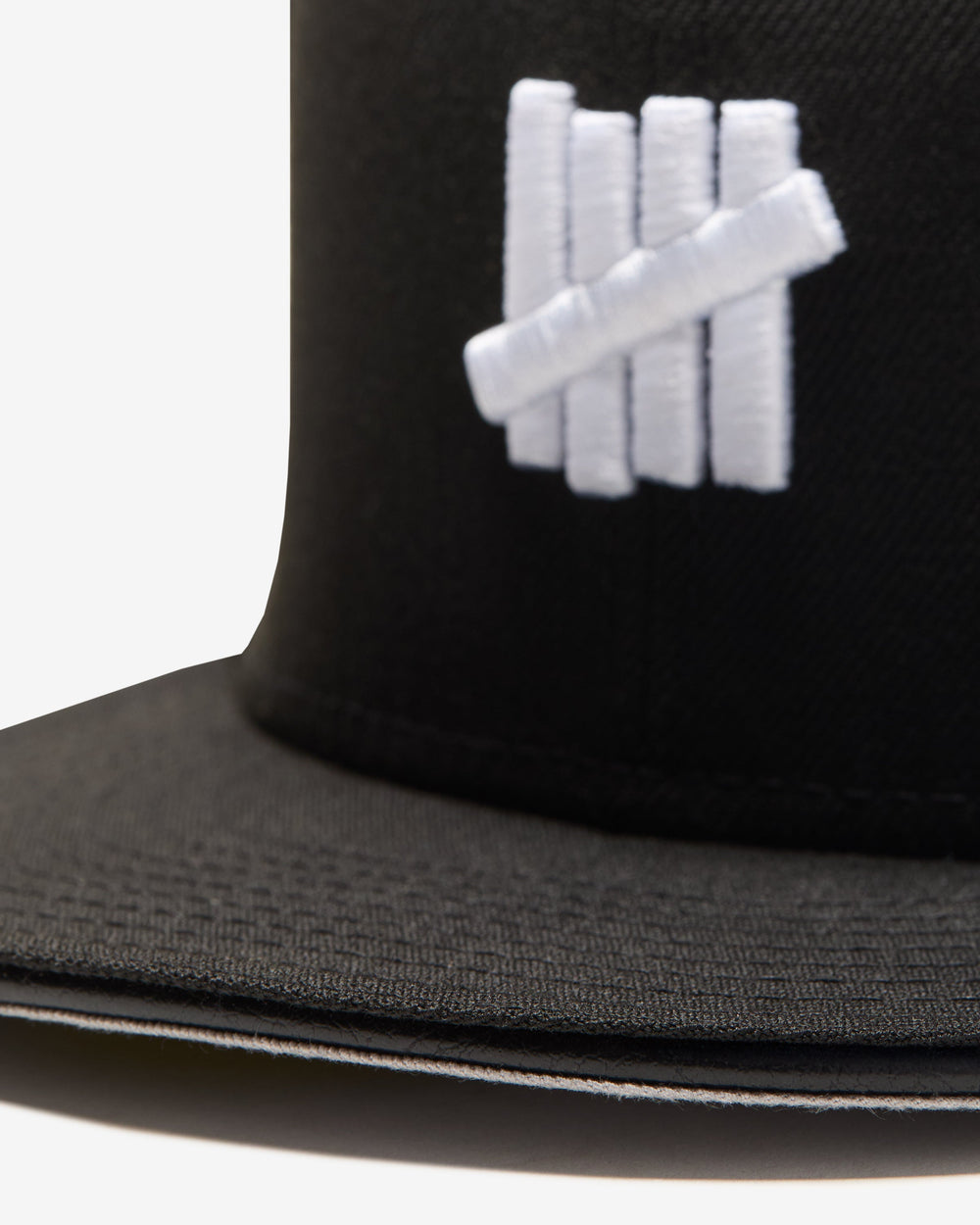 UNDEFEATED X NE WOOL ICON FITTED - BLACK