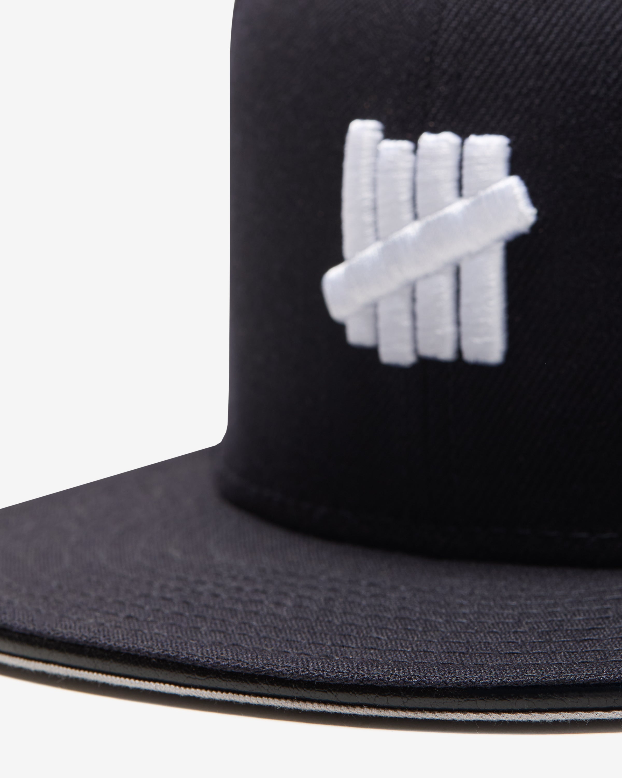 UNDEFEATED X NE WOOL ICON FITTED - DARK NAVY
