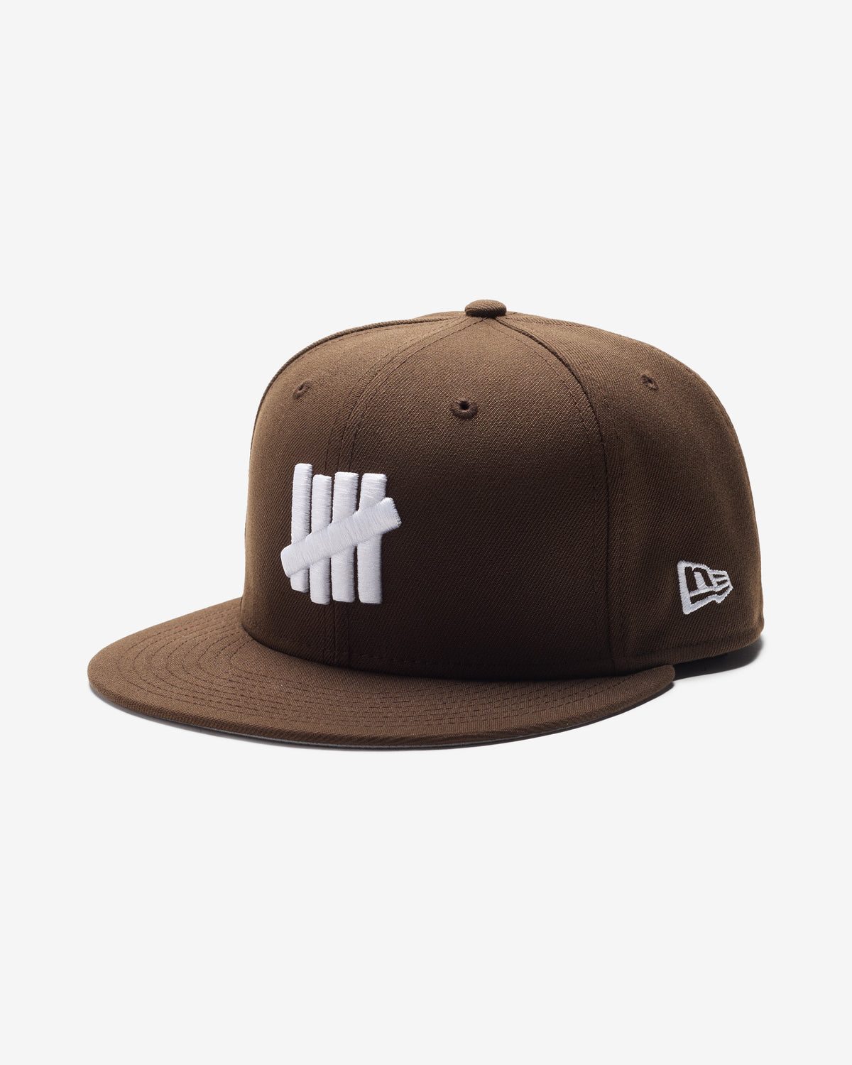UNDEFEATED X NE ICON FITTED - BROWN