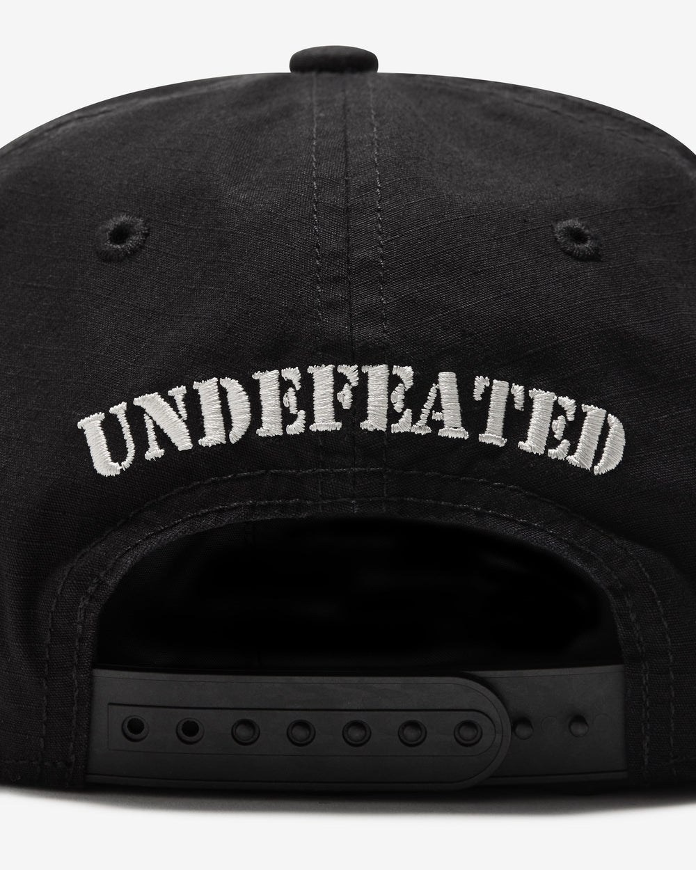 UNDEFEATED SLOUCHY 5 PANEL SNAPBACK - BLACK