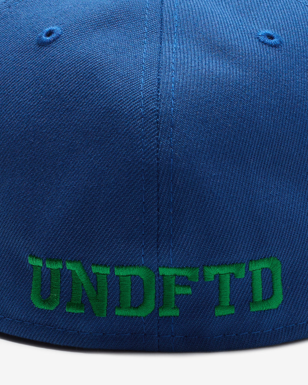 UNDEFEATED X NE CLASSIC ICON FITTED - NAVY
