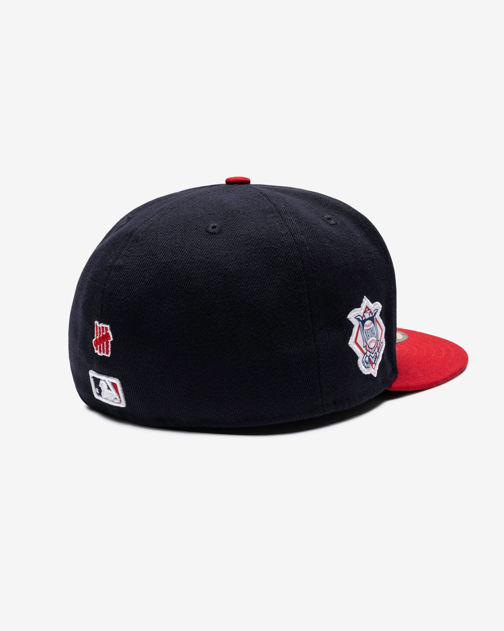 UNDEFEATED X NE X MLB FITTED - ATLANTA BRAVES -