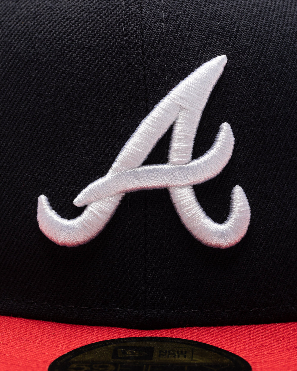 UNDEFEATED X NE X MLB FITTED - ATLANTA BRAVES -