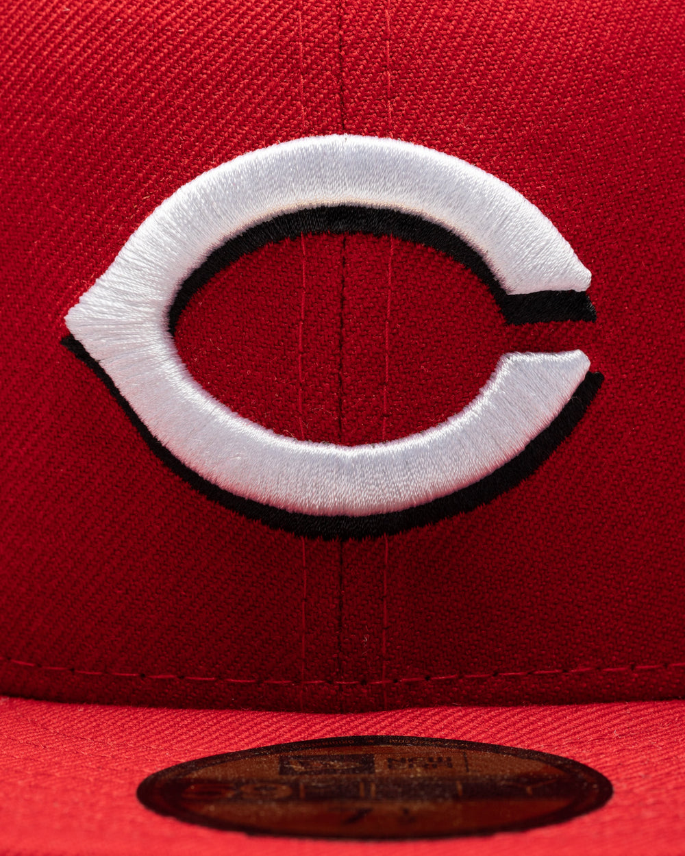 UNDEFEATED X NE X MLB FITTED - CINCINNATI REDS -