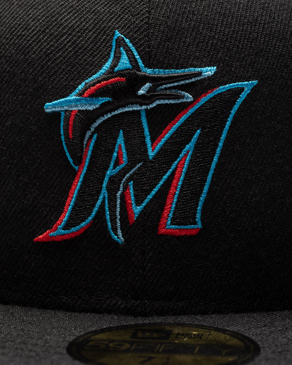 UNDEFEATED X NE X MLB FITTED - MIAMI MARLINS -