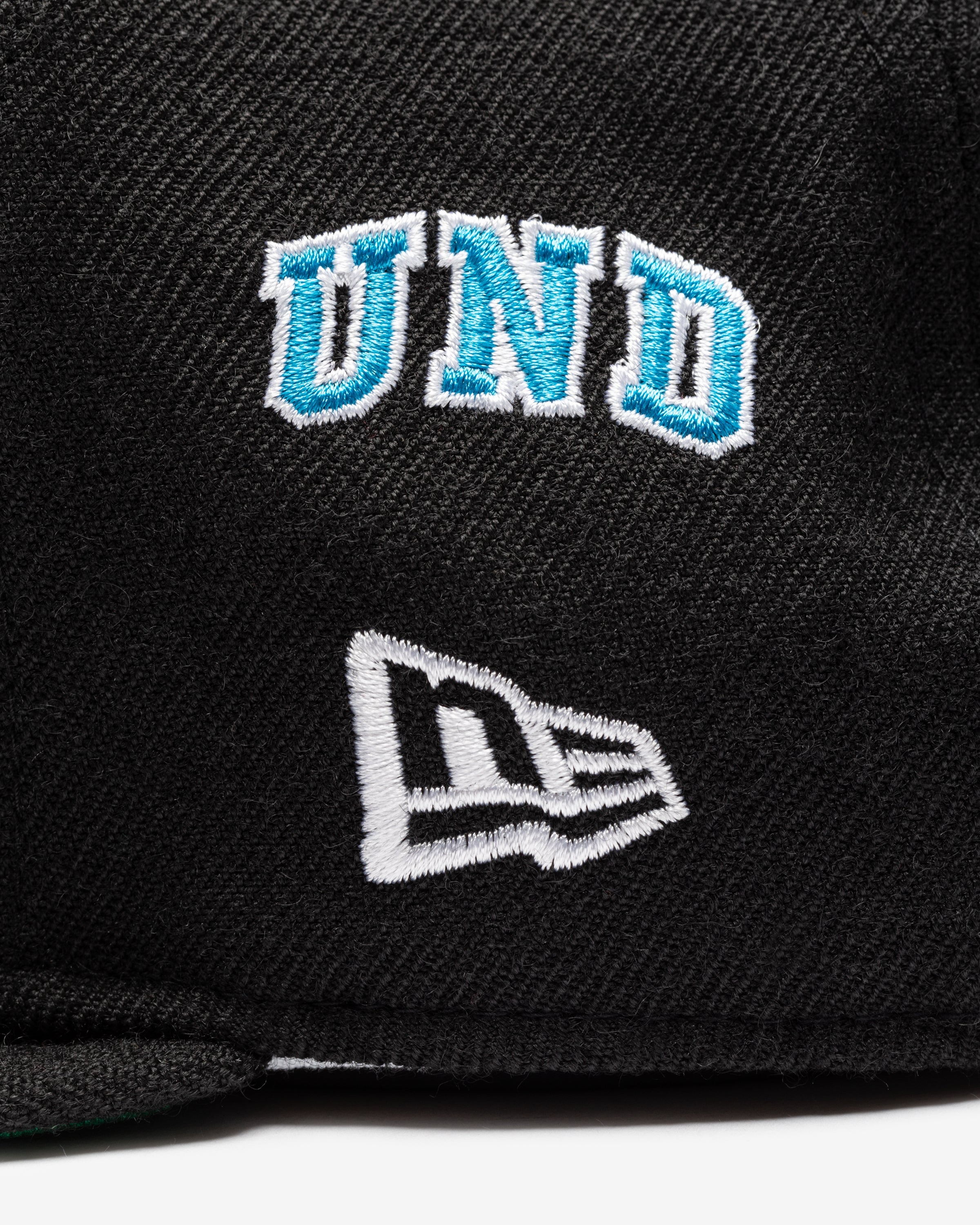 UNDEFEATED X NE X MLB FITTED - MIAMI MARLINS -