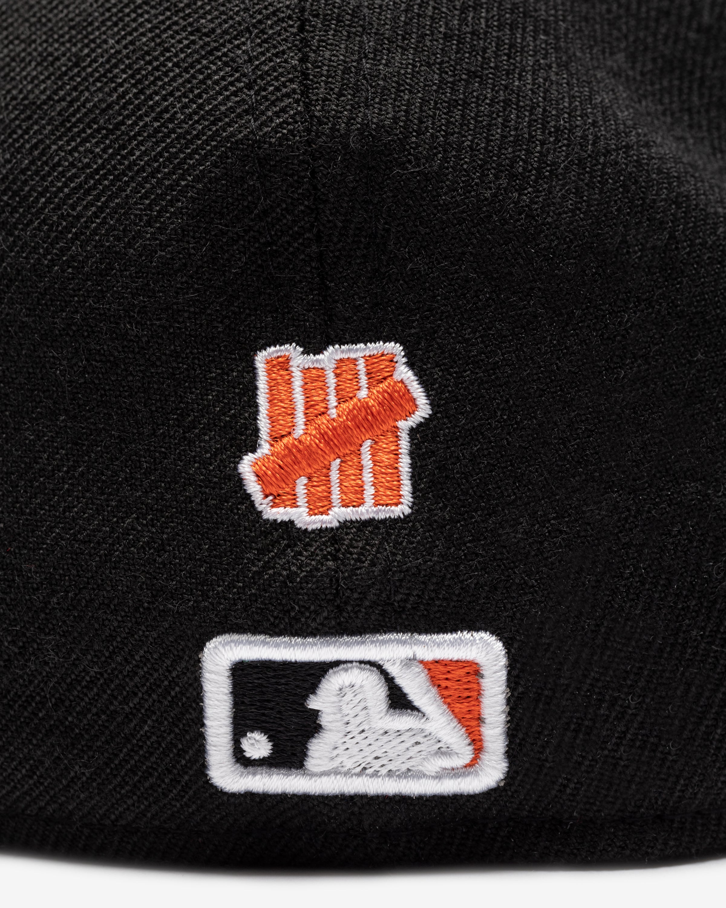 UNDEFEATED X NE X MLB FITTED - BALTIMORE ORIOLES -