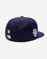 UNDEFEATED X NE X MLB FITTED - MILWAUKEE BREWERS -
