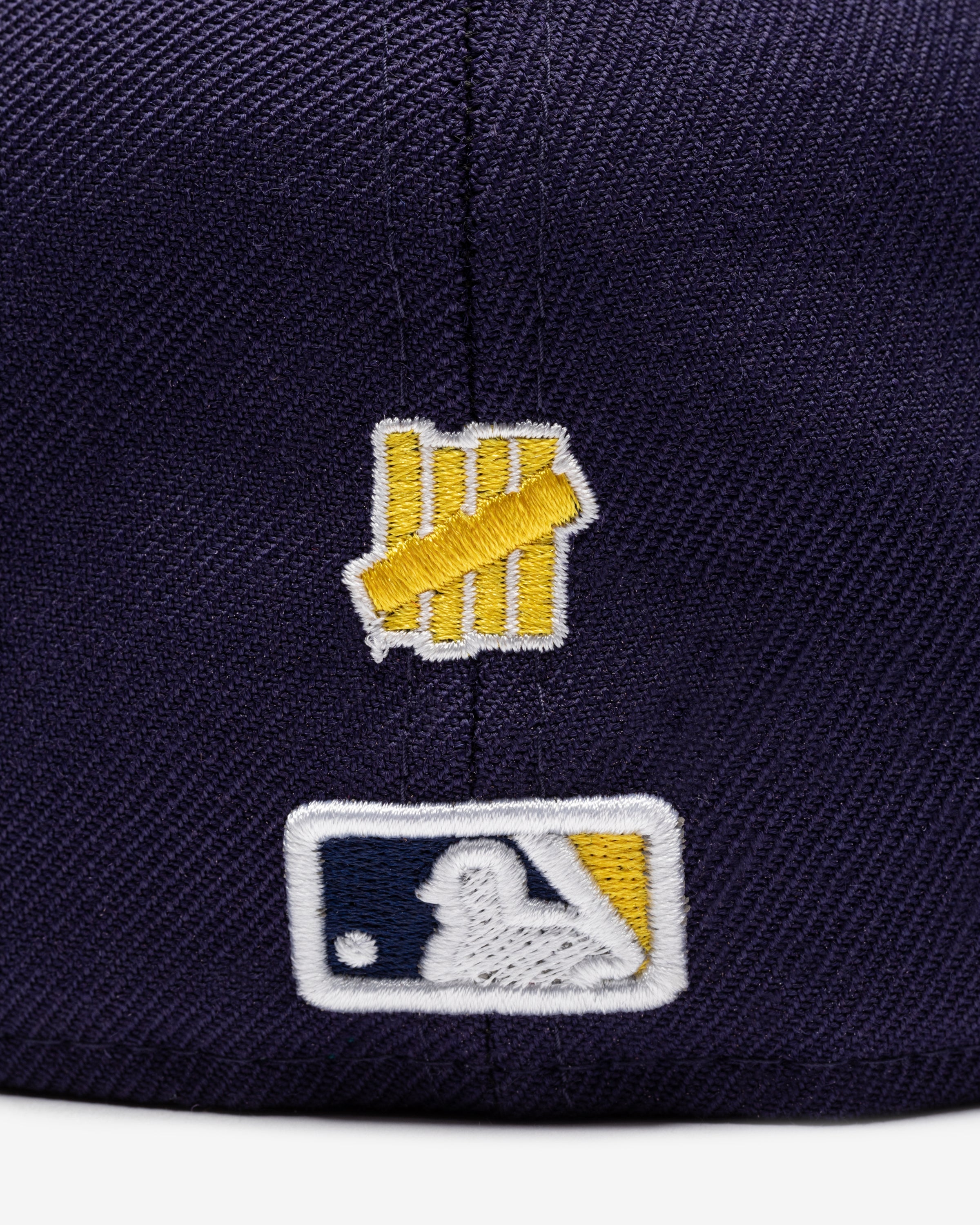 UNDEFEATED X NE X MLB FITTED - MILWAUKEE BREWERS -