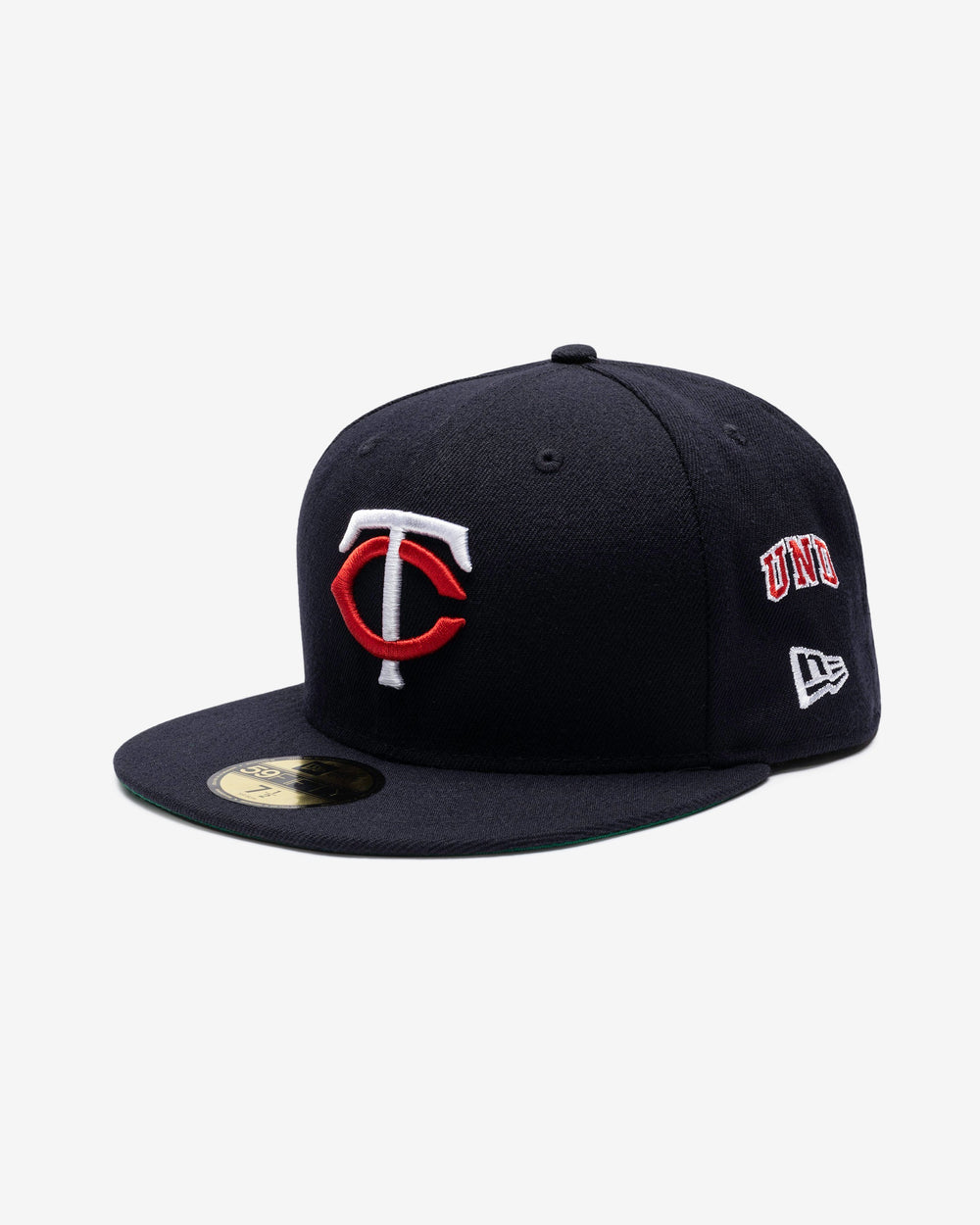 UNDEFEATED X NE X MLB FITTED - MINNESOTA TWINS -