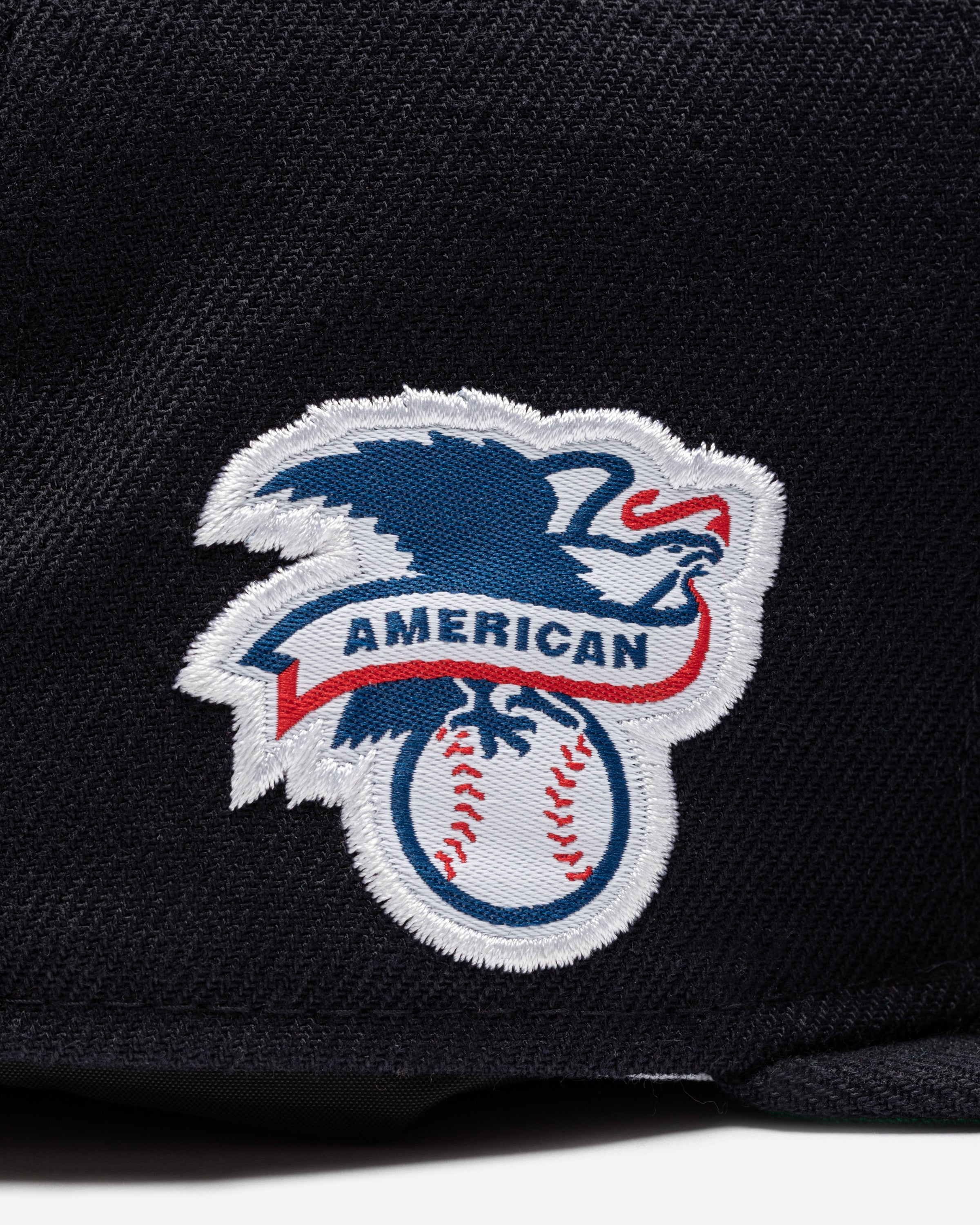 UNDEFEATED X NE X MLB FITTED - MINNESOTA TWINS -