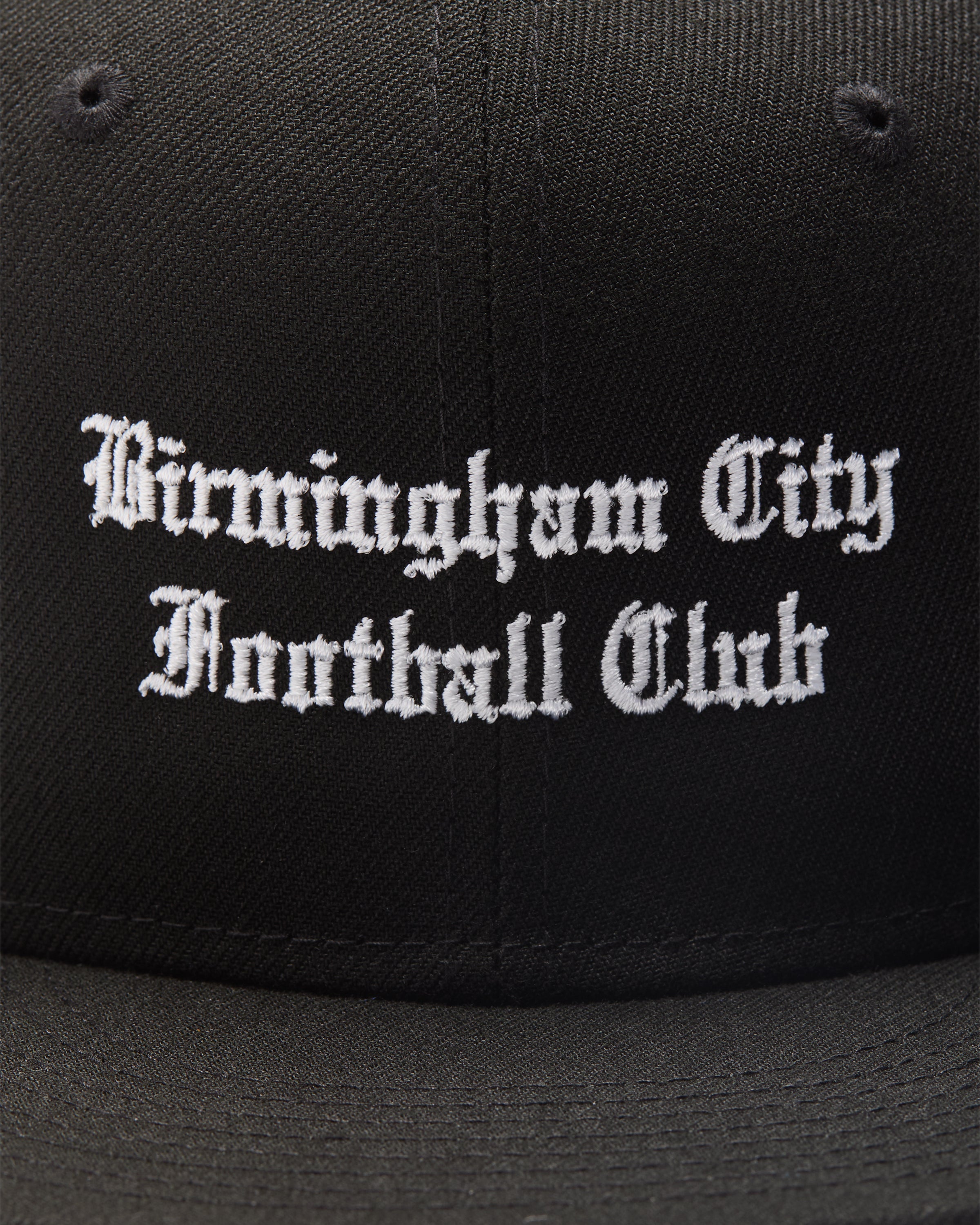 UNDEFEATED X BCFC NE OLD ENGLISH SNAPBACK - BLACK