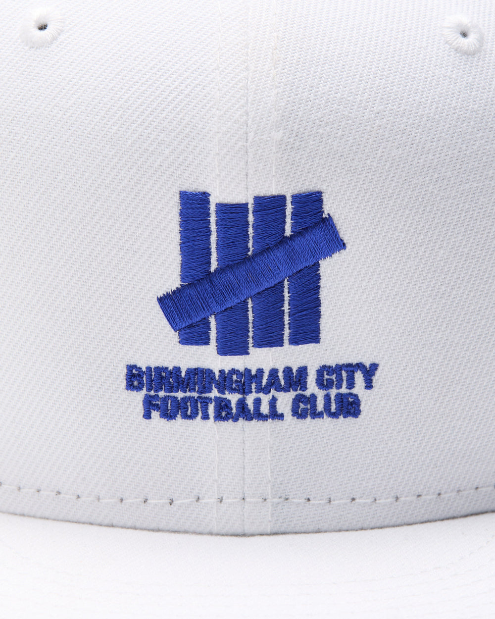UNDEFEATED X BCFC NE TEAM SNAPBACK - WHITE