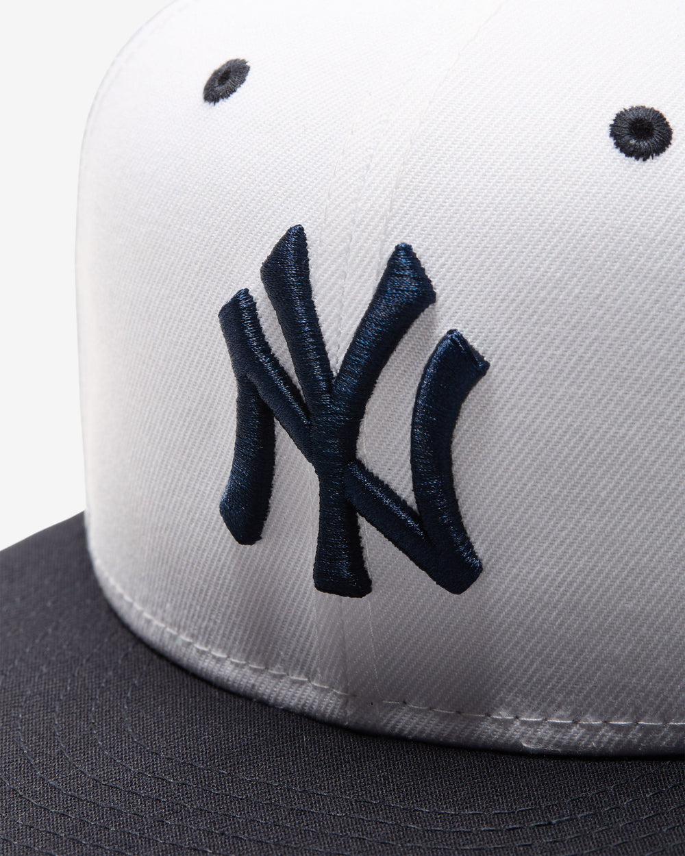 UNDEFEATED X NEW ERA NY YANKEES 59FIFTY FITTED - WHITE