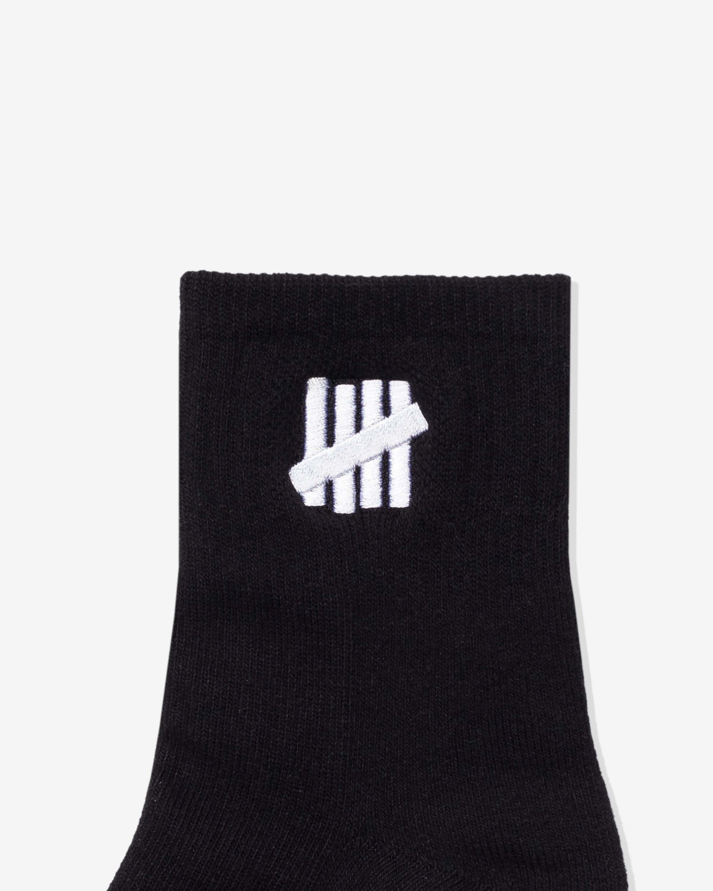 UNDEFEATED ICON ANKLE SOCK - BLACK