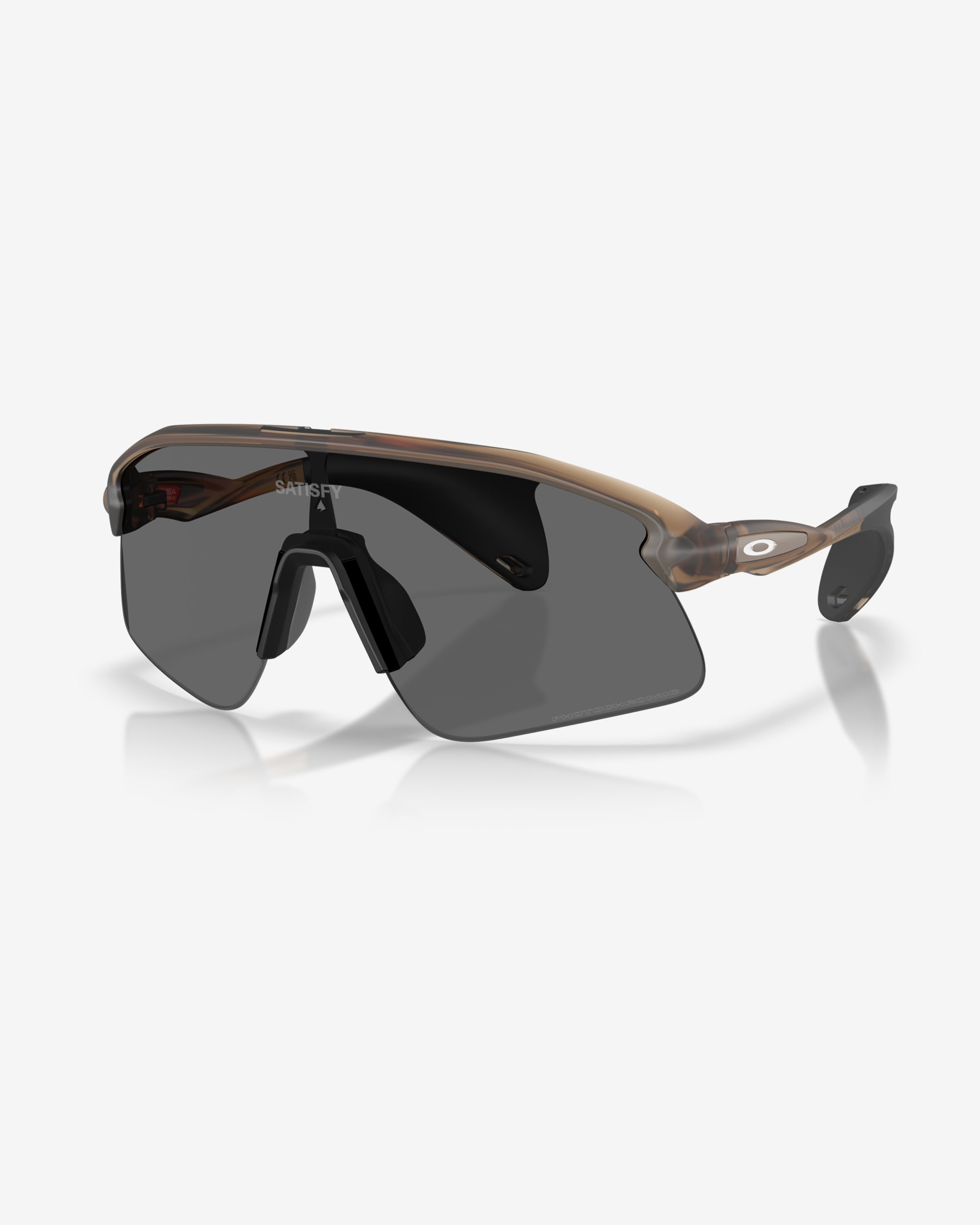 OAKLEY X SATISFY STUNT DEVIL - MATTEBROWN/ SMOKE -