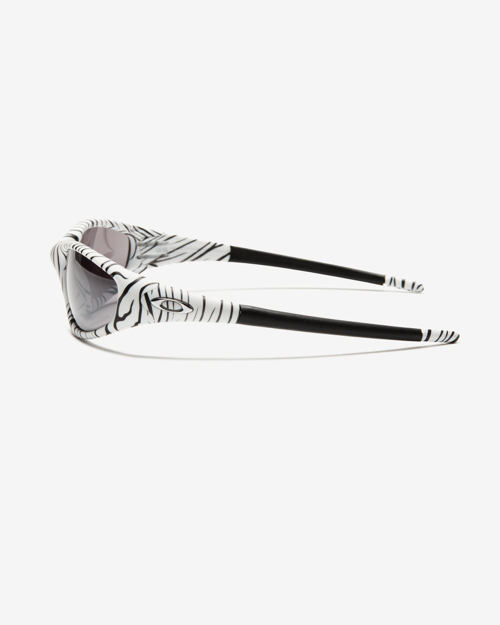 UNDEFEATED X OAKLEY STRAIGHT JACKET 99 - BENGAL -