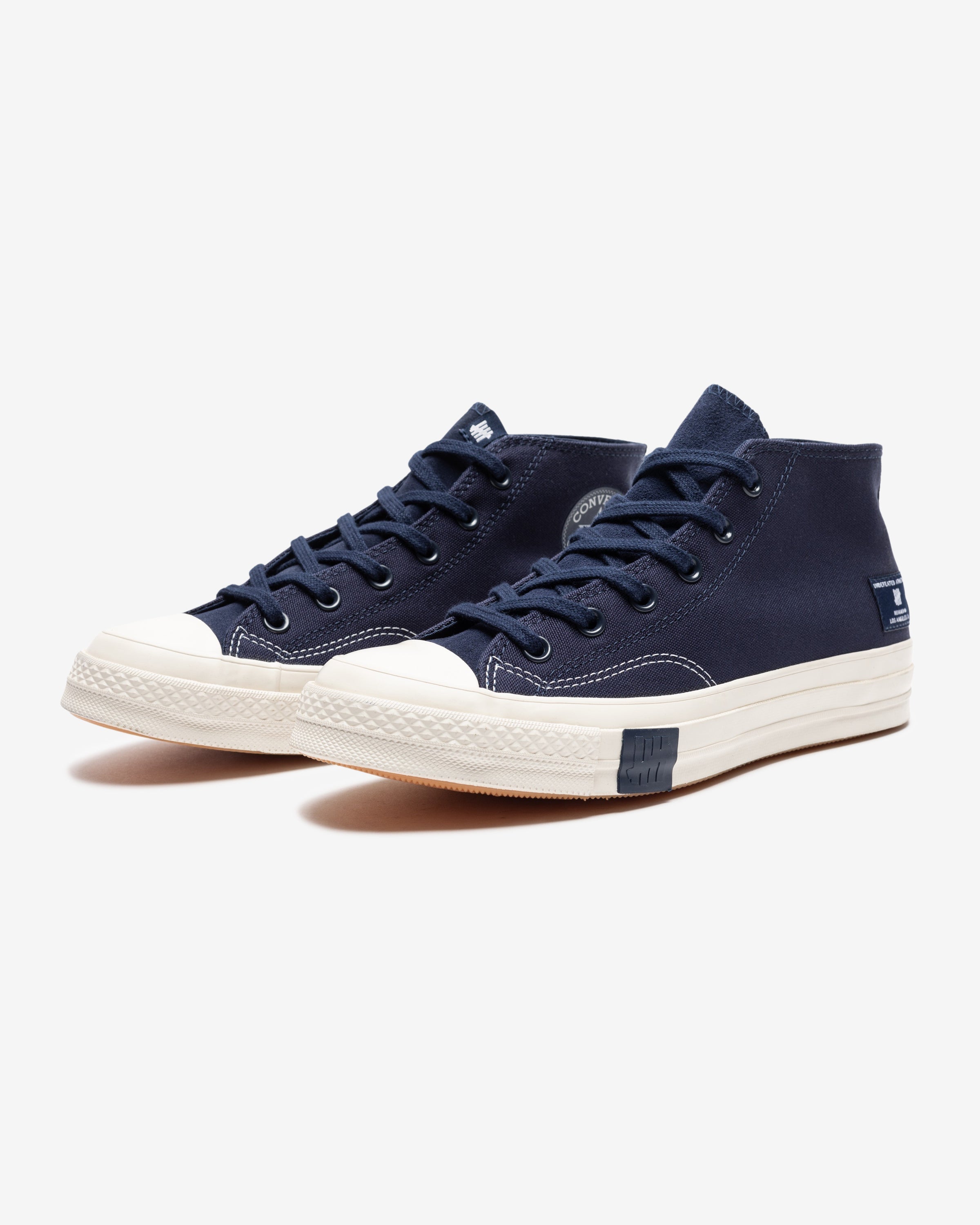 CONVERSE X UNDEFEATED CHUCK 70 MID - BLACKIRIS/ PARCHMENT -