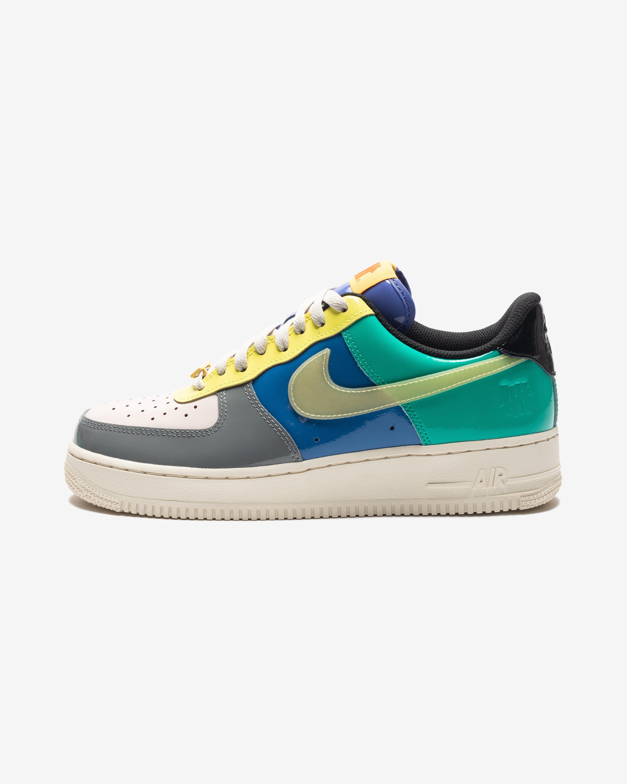 UNDEFEATED X NIKE AIR FORCE 1 LOW SP - SMOKEGREY/ GOLD/ MULTI -