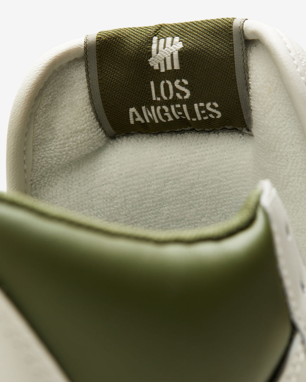 UNDEFEATED X CONVERSE WEAPON MID - VINTAGEWHITE/ CHIVE -