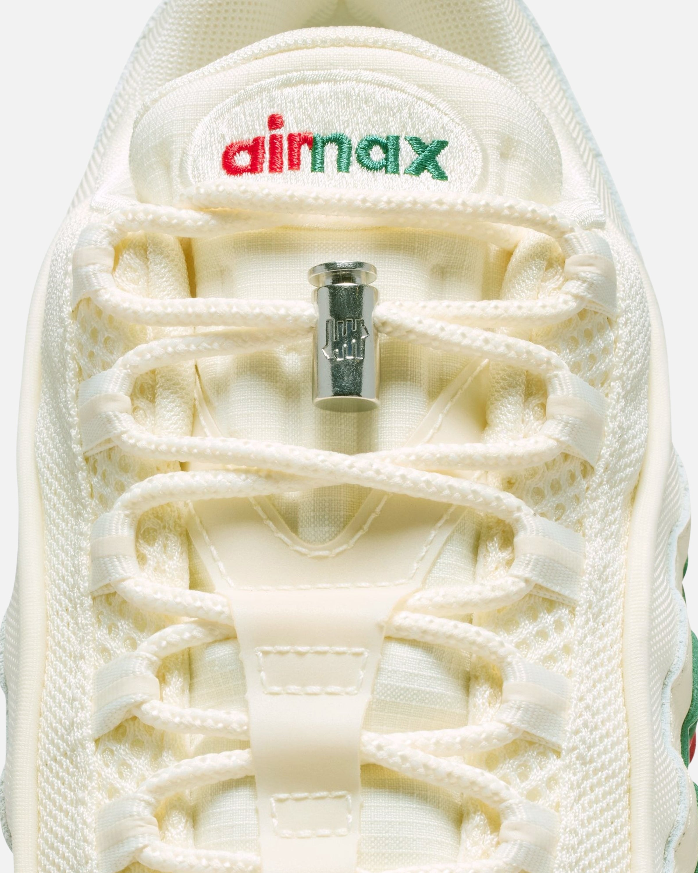 UNDEFEATED X NIKE AIR MAX 95 SP - SAIL/ METALLICSILVER -