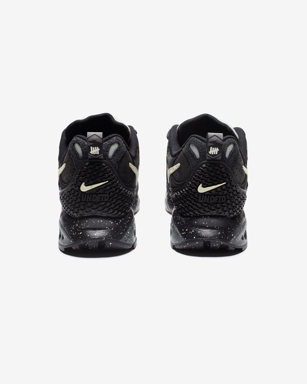 UNDEFEATED X NIKE AIR TERRA HUMARA - BLACK/ COCONUTMILK -