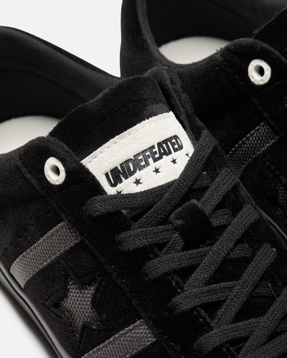 UNDEFEATED X CONVERSE ONE STAR ACADEMY PRO OX - BLACK -