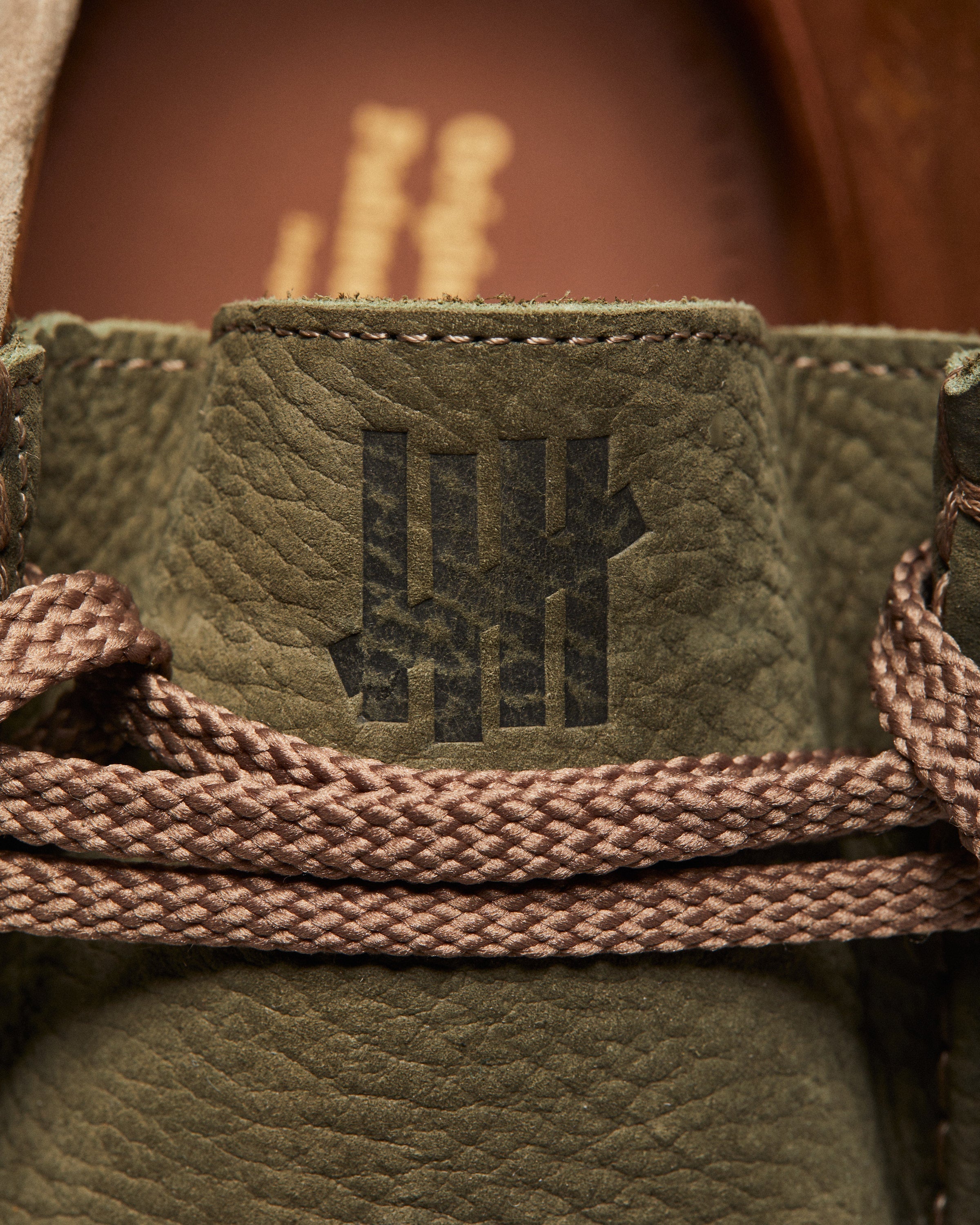 UNDEFEATED X PADMORE & BARNES P404 ORIGINAL BOOT - OLIVE -